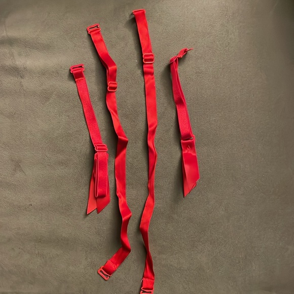 Frederick's Of Hollywood - Red Ruched Strapless Corset. Size 32 - Picture 5 of 5